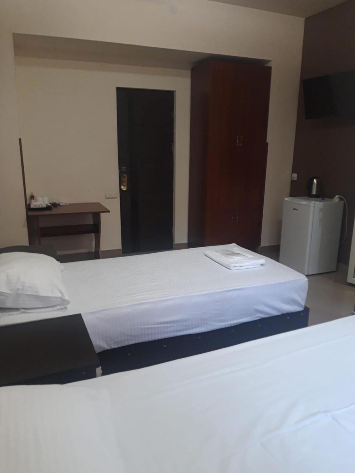 יירבאן Hotel Premium Armenia מראה חיצוני תמונה